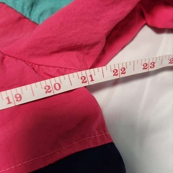 ASHLEY Half Zipper Colorblock Windbreaker Size L Colorful 90's style
Lot L - Picture 6 of 7